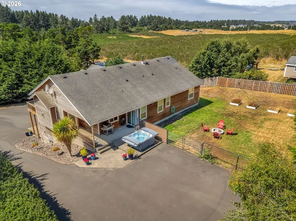 88864 Blue Heron Rd, Gearhart, OR 97138