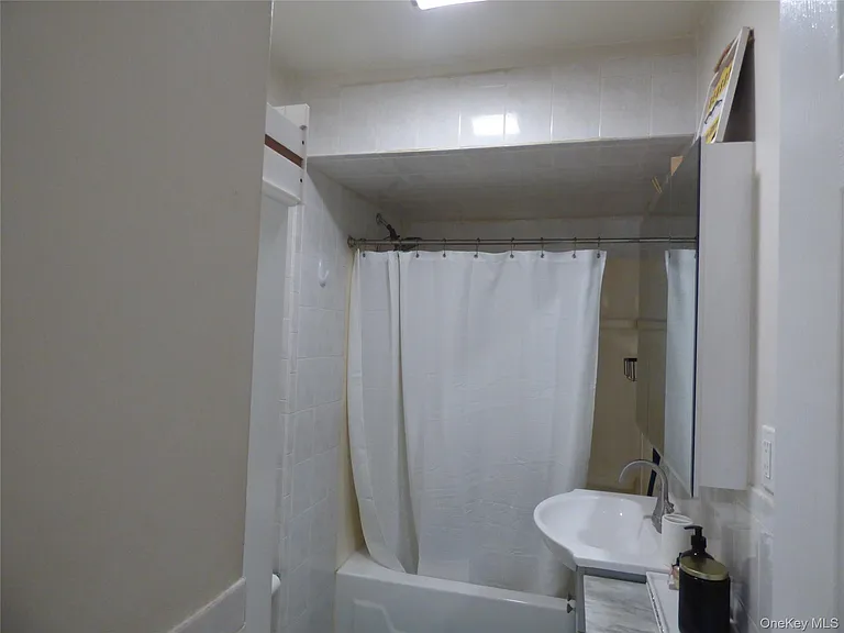 156 Brook Trl — Photo 7