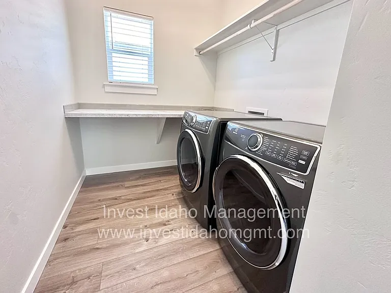 6832 W Corona St — Photo 37