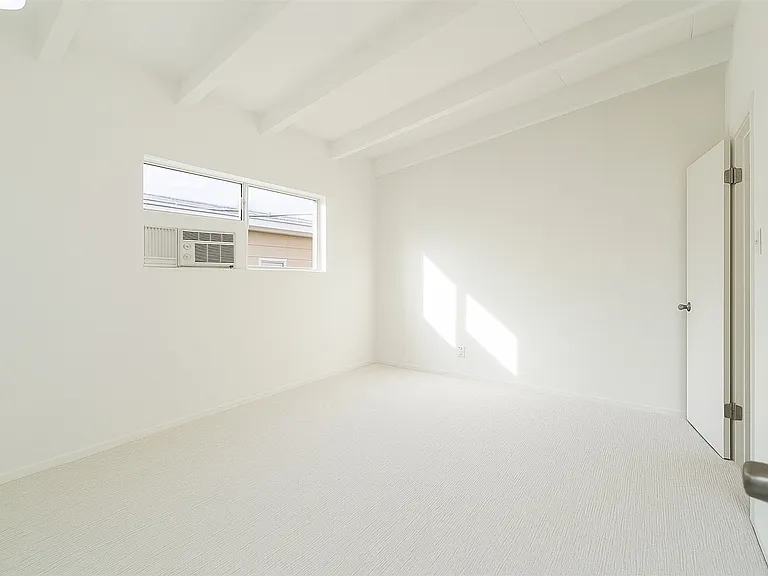 231 Junipero Ave #10 — Photo 6
