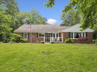 990 Eight Mile Rd, Cincinnati, OH 45255