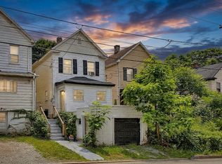 218 N 4th St, Jeannette, PA 15644
