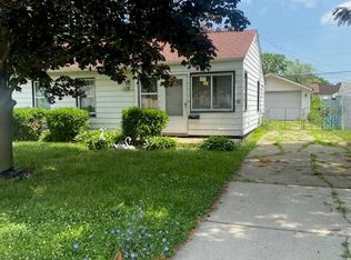 25126 Rosenbusch Blvd, Warren, MI 48089