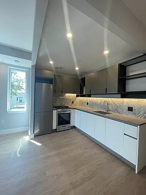 Rented by Cityside Rentals Corp | media 1