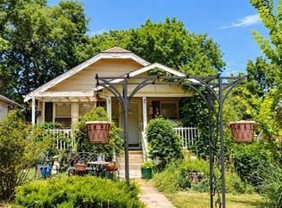 3016 E 60th St, Kansas City, MO 64130
