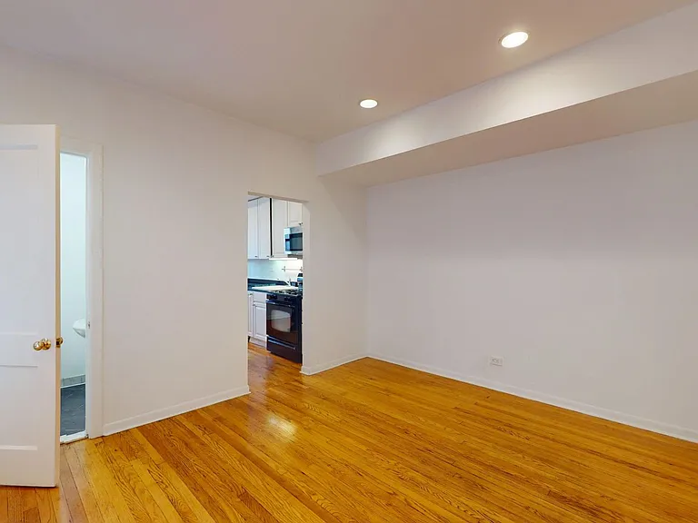 5532 S. Kimbark Avenue — Photo 11