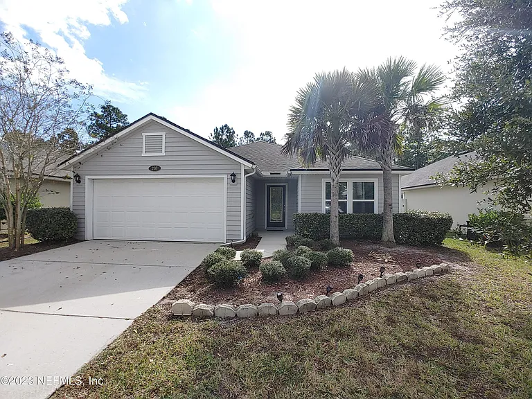 208 Midway Park Dr — Photo 3