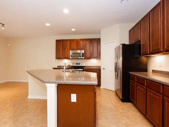 3049 Covenant Cove Dr, Jacksonville, FL 32224