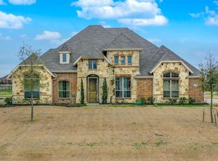 2099 Riverside Dr, Kaufman, TX 75142