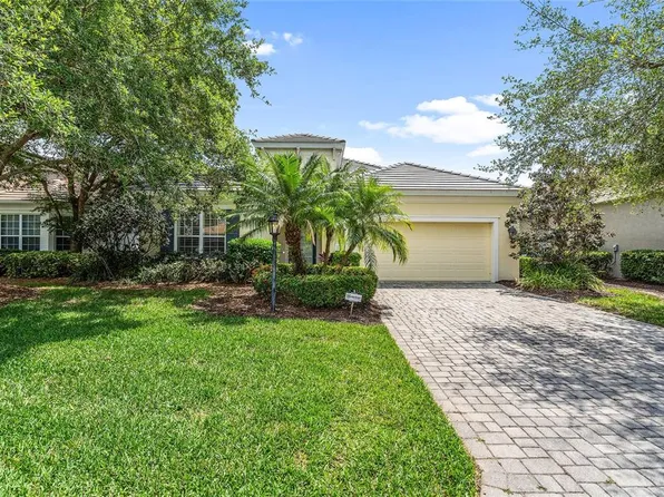 8416 Abingdon Ct, University Park, FL 34201