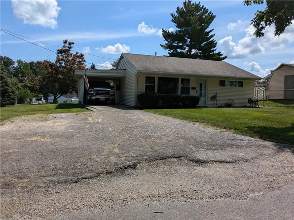 202 Short St, Paris, IL 61944