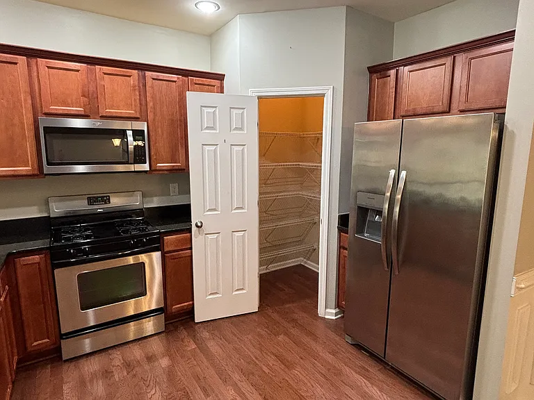 5112 Sherwood Way — Photo 10