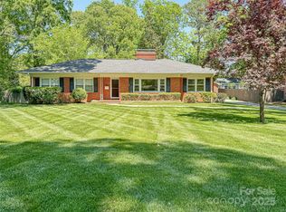 5119 Beckford Dr, Charlotte, NC 28226