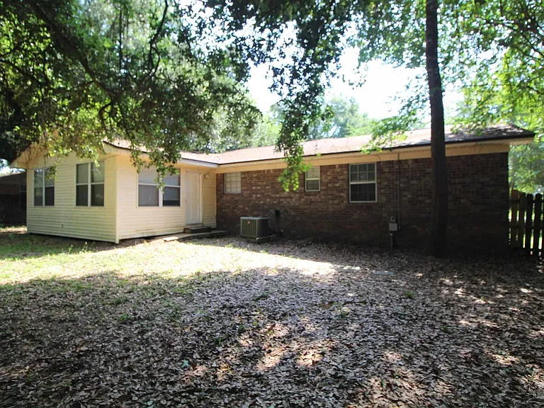 4745 Praline Ln — Photo 18
