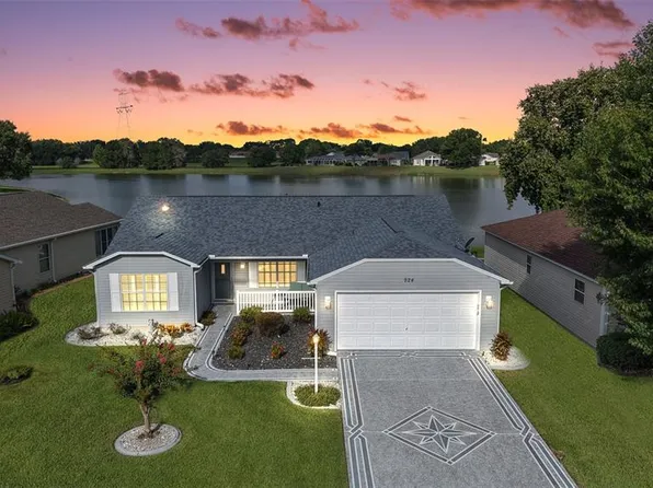 924 Camino Del Rey Dr, The Villages, FL 32159