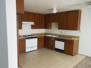 17061 Sims Ln, Huntington Beach, CA 92649