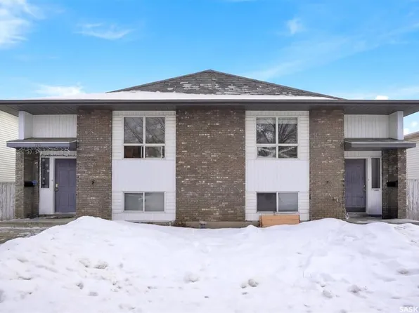 114 - 116 Barber CRESCENT, Saskatoon, SK S7M 5M7