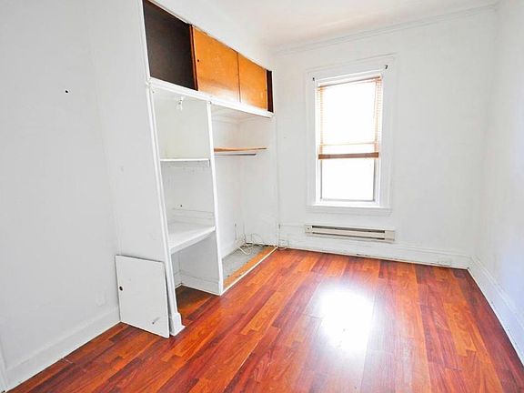 4th image of 1249 Shackamaxon St APT 3