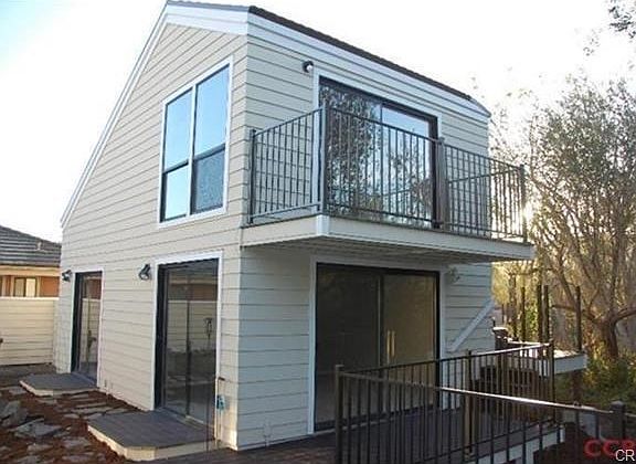 detached guest room unit, hobby room, office, man cave?