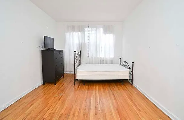 Rented by Prince Real Estate Associates LLC | media 17