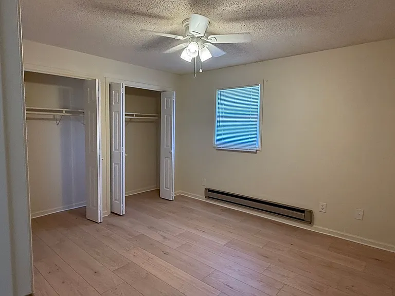 113 Elliott And Scott Cir — Photo 8