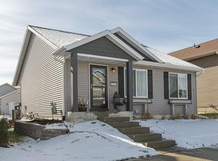 6084 Sandstone St NW, Rochester, MN 55901