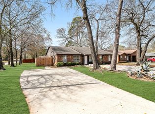 217 Lazy Ln Unit B, Conroe, TX 77301