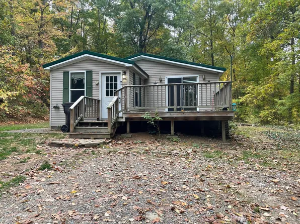 6310 Osprey Dr, Delton, MI 49046