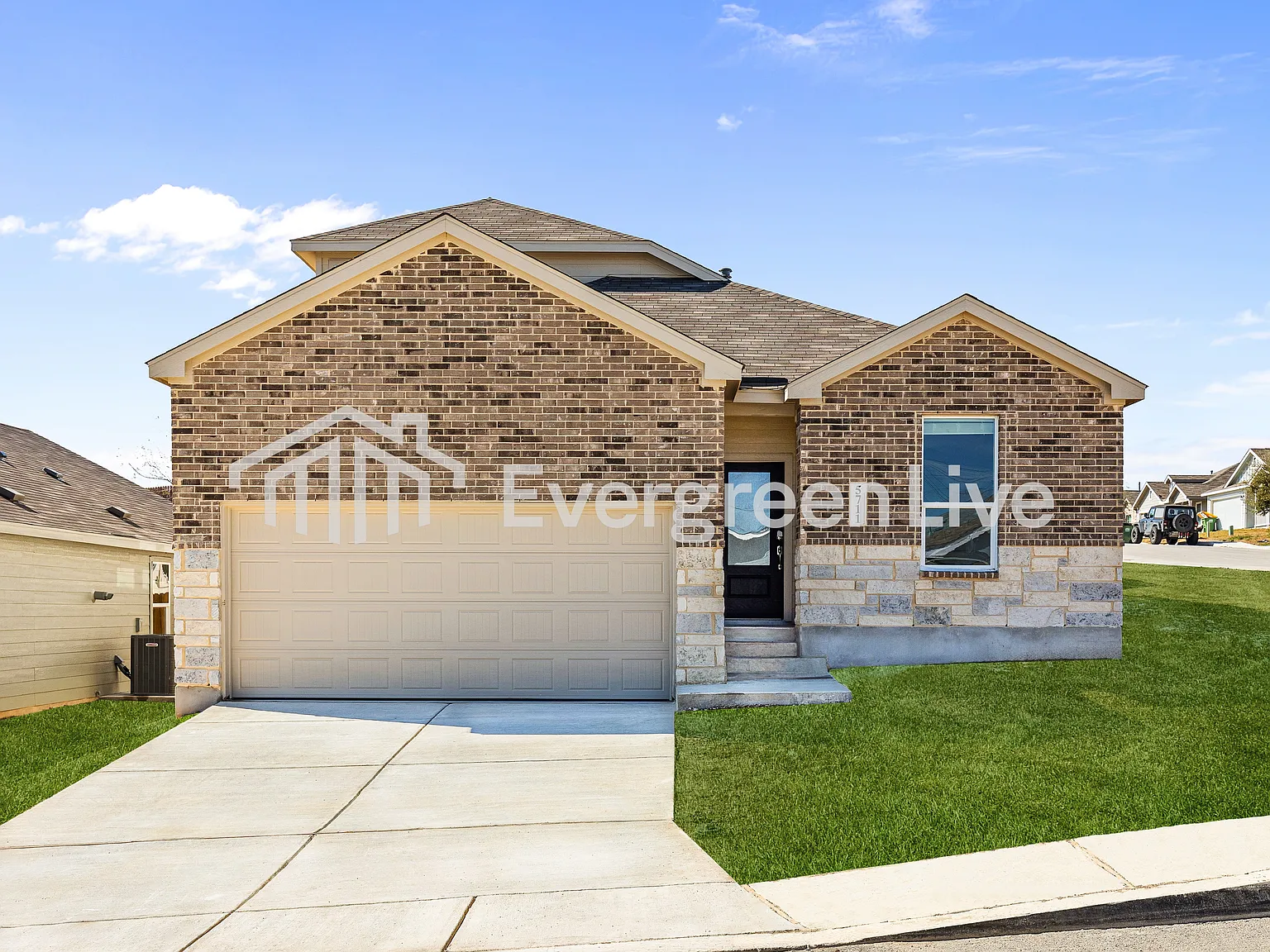 4 bed, 3.0 bath, 2378 sqft, $1,800 — Photo 1
