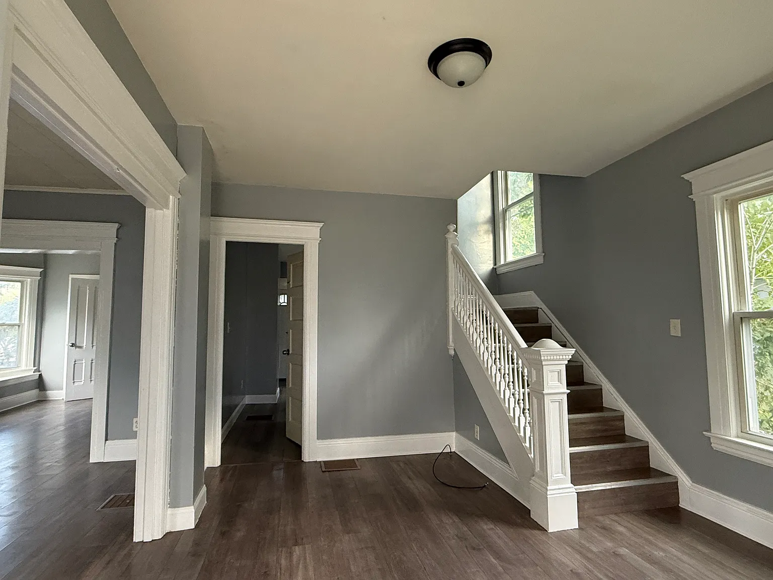 4 bed, 1600 sqft, $2,000 — Photo 1
