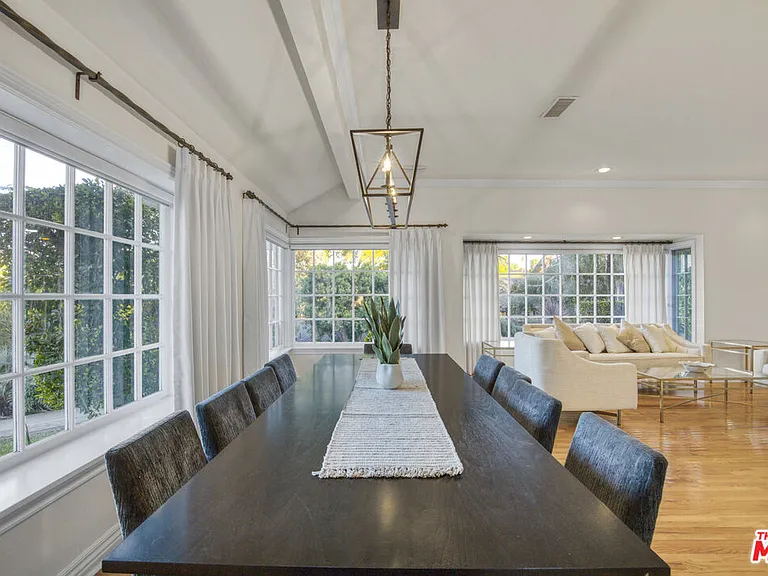 3690 Crownridge Dr — Photo 20