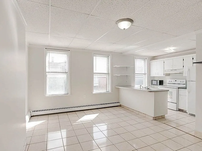 156 Bennington St #2 — Photo 1