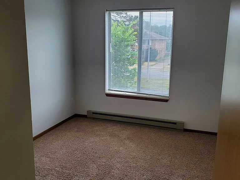 Orchard Village Apartments — Photo 69