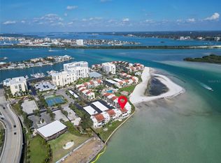 825 S Gulfview Blvd APT 106, Clearwater, FL 33767