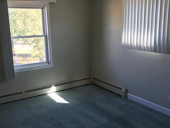 3rd image of 1287 Brown St APT 2E
