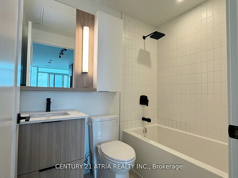 5 Defries St #LPH01 — Photo 4