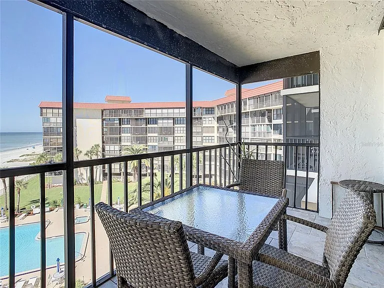 18304 Gulf Blvd #516 — Photo 43
