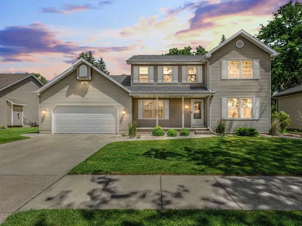 1012 Pendleton Rd, Neenah, WI 54956