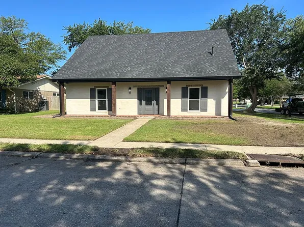 200 Raywood Dr, Houma, LA 70360