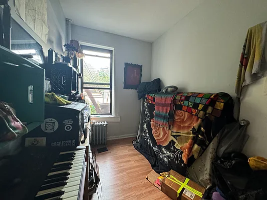 Rented by Pear NYC LLC | media 13