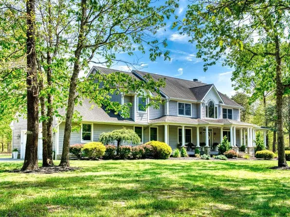 2431 6th Ave, Hammonton, NJ 08037