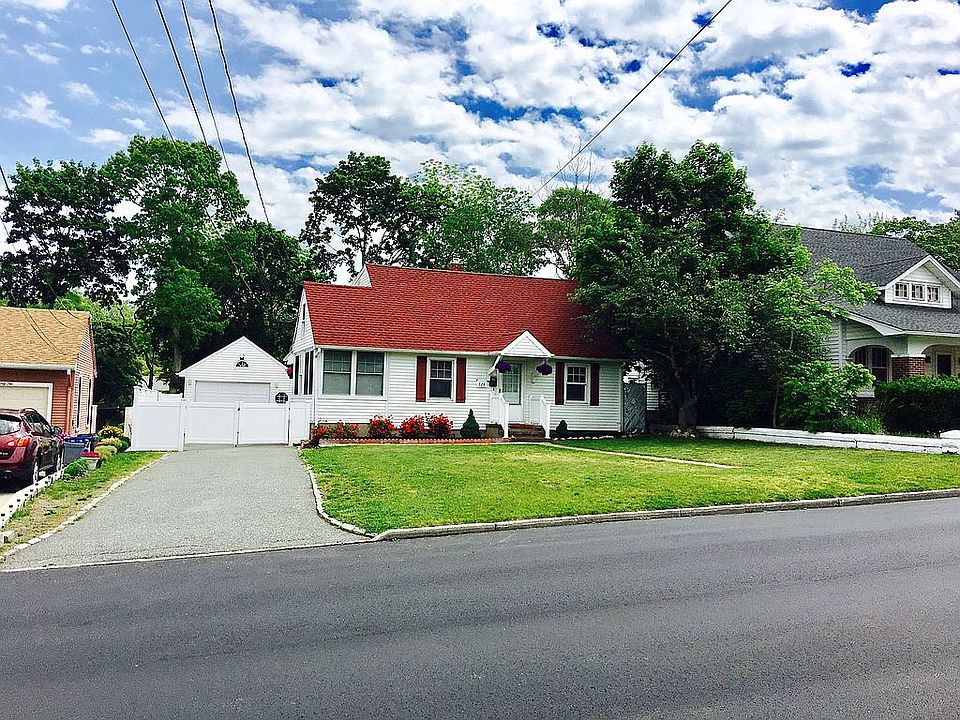 1st image of 326 Fishel Ave