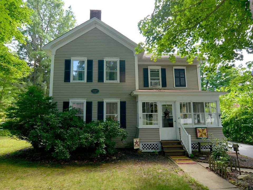 36 Maple St, Broadalbin, NY 12025 Zillow