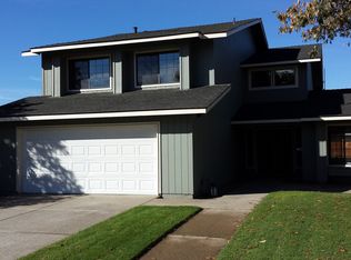 1111 Stonum Ln, Manteca, CA