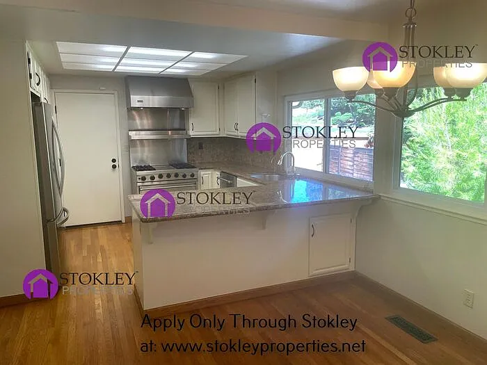 1833 Morello Ave — Photo 10