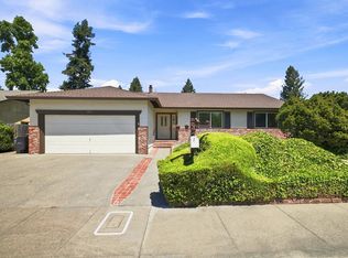 239 Monte Vista Ave, Healdsburg, CA 95448
