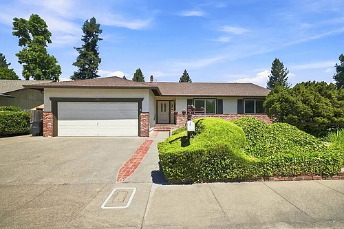 239 Monte Vista Ave Photo 1