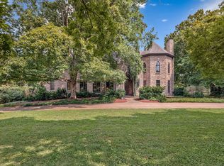 1108 Belle Meade Blvd, Nashville, TN 37205