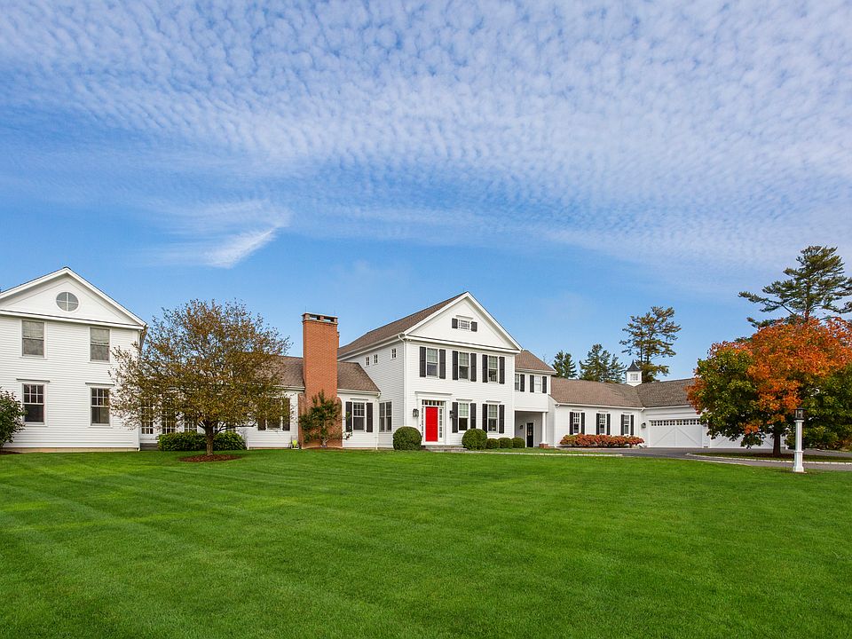 8 Greystone Lane