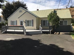 1400 S 4th St, Dayton, WA 99328